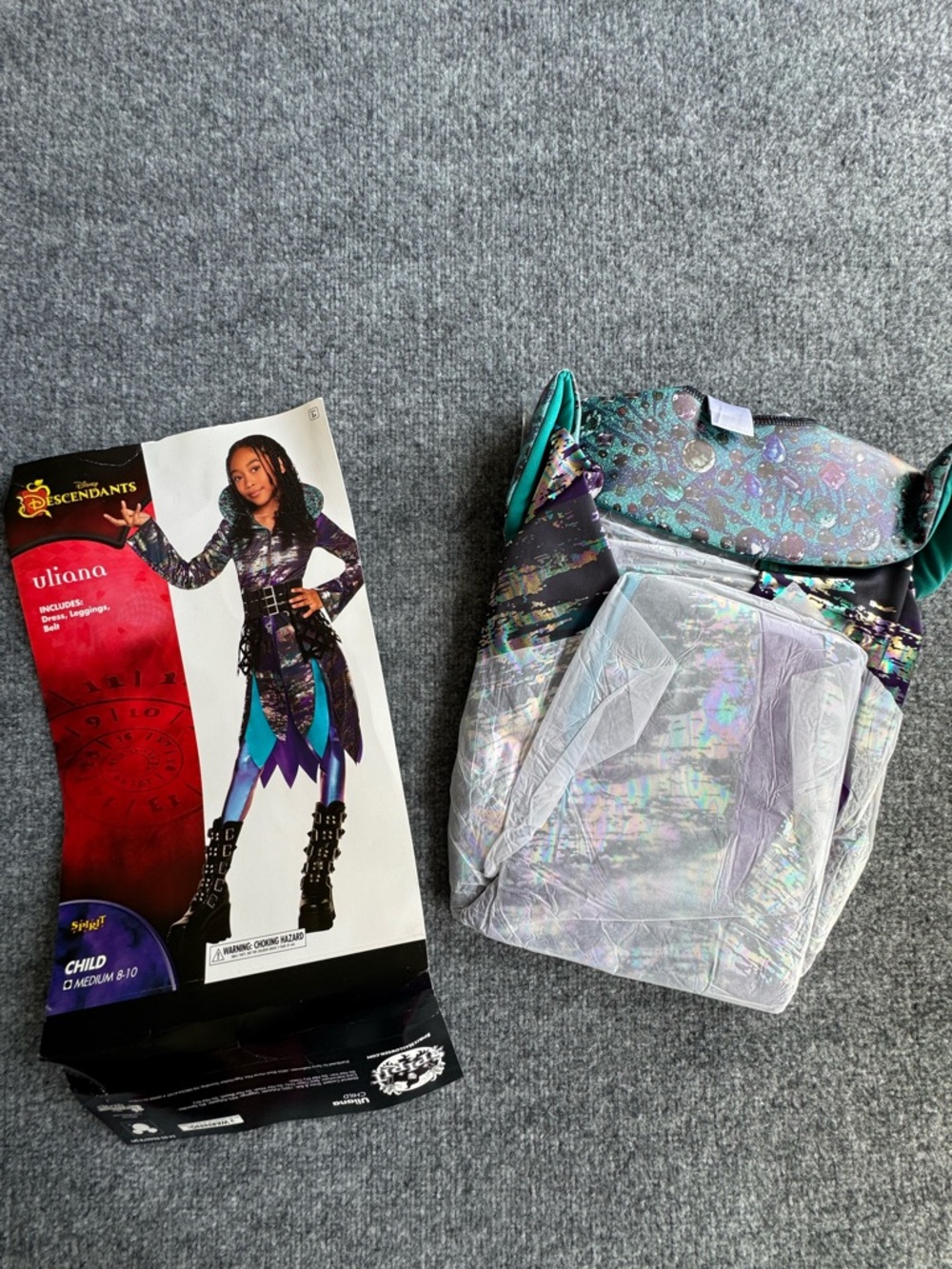 Disney Descendants Uliana Iridescent Kids Costume Medium 8-10 Teal & Purple NEW